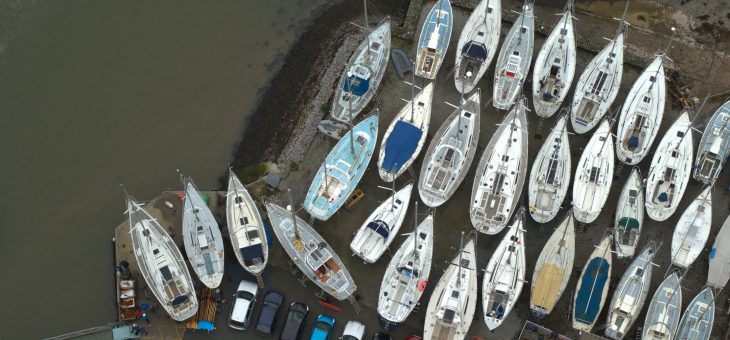 Racing boats under Brunel’s beautiful bridge